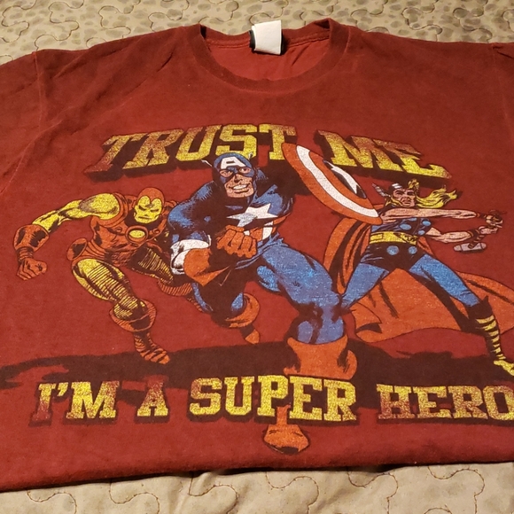 Marvel tshirt - Picture 2 of 3